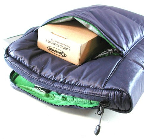 Targus 15.6 inch Crave Netbook Case - Notebook carrying case - 15.6 inch - blue