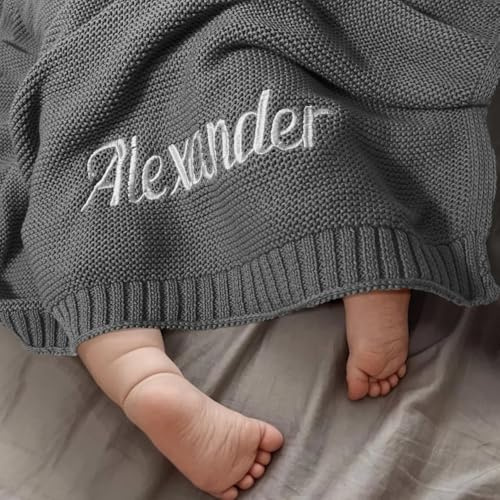 Personalisierte gestrickte Babydecke, personalisierte Babydecke mit Namen, bestickte Decke, Neugeborene, Kindergarten, Kinderwagen, Autositzdecke (Grau, 80 x 100 cm)
