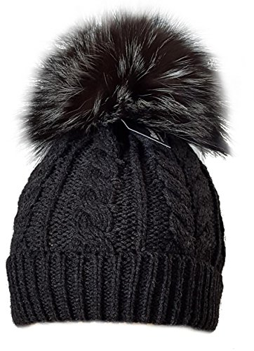 MERRYLAND Mütze Echtfellbommel Pudelmütze ECHTFELL Bommelmütze Hat Real Fur Handmade Fellbommel Echt Fell Strickmütze Bommel Pelzbommel Waschbär Raccoon Pelz