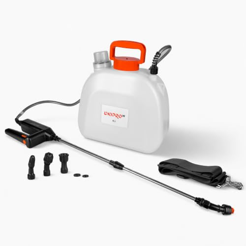 Spruzzatore a Batteria 8L - Pompa Irroratrice a Batteria Ioni di Litio 7,4V, USB-C, Lancia Telescopica e 4 Ugelli - Nebulizzatore Giardino per Piante di Dnipro-M | Pressione di lavoro fino a 3,9 bar │ Lancia telescopica in acciaio da 34 a 56 cm │ 4 ugelli e filtri a rete