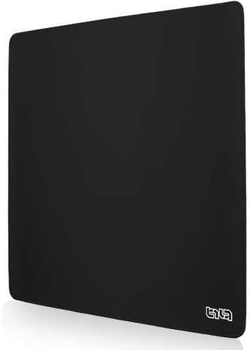 Tilt Gaming Mauspad 500x500 mm - Black Desk Mat | 4 mm Rutschfeste Schreibtischunterlage Groß - Speed-Oberfläche & HD-Druck - Maschinenwaschbar Mousepad XXL für Gaming / Büro