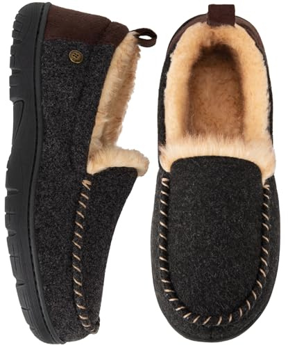HomeTop Men's Classic Moccasin Slippers Comfy Fuzzy Warm Memory Foam Indoor House Shoes Black,11 UK