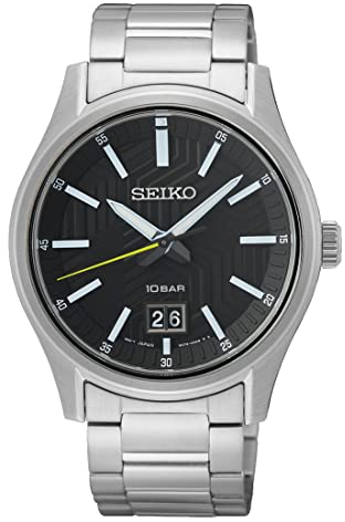 Seiko Herren Analog Quarz Uhr mit Edelstahl Armband SUR535P1