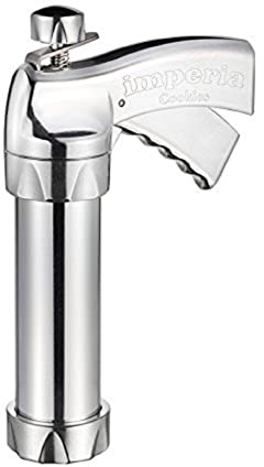 GSD Metall-Gebäckpresse IMPERIA mit 14 Metall-Matrizen für verschiedene Keksformen 4 Garnier- und Spritztüllen zum Füllen und Dekorieren von Gebäck Komfortabler Hebel Maße: 26 x 16 x 6 cm 32002 Silber