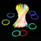 Relota 120pcs Barras Luminosas, Set de fiesta de palos luminosos de neón con connector, Longitud 20cm Pulseras luminosas para niños, para fiestas, bodas y decoraciones de Halloween