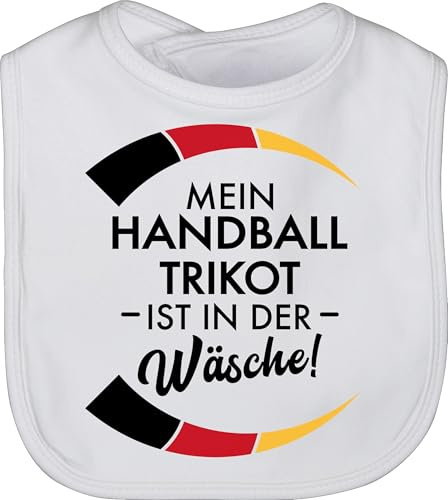 Shirtracer - Baby Lätzchen - 2026 - Mein Handball Trikot ist in der Wäsche - Lustig Handball WM EM Spruch Trikot Ersatz Witzig