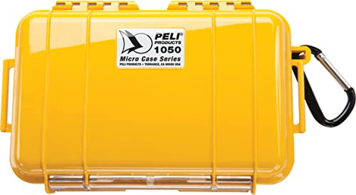 PELI 1050 Micro Case, Cajita estanca para proteger objetos pequeños en actividades al aire libre y deportes, IP67 estanca1L de capacidad, fabricada en EE.UU., color amarillo/color negro