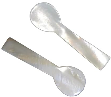 Rockreyoa Lot de 5 cuillères en nacre petites - Ensemble de cuillères à caviar - Cuillères en nacre naturelle - Cuillères à œufs à extrémités plates - Cuillères à sel - Cuillère en nacre de mère perle