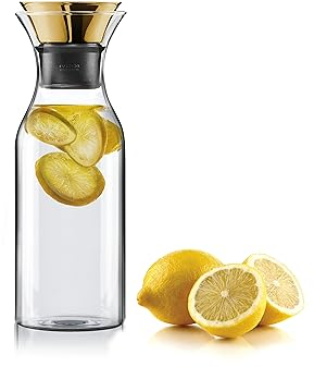 Eva Solo Carafe pour réfrigérateur avec Couvercle basculant, Verre borosilicaté, Acier Inoxydable, Brass 1L