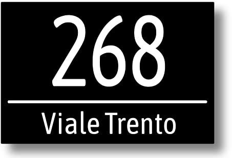 Numero civico in laminato plastico spessore 3.2 mm - Targa per esterno con incisione personalizzata - Formato rettangolare in 3 misure a scelta (Testo Bianco - Sfondo Nero)
