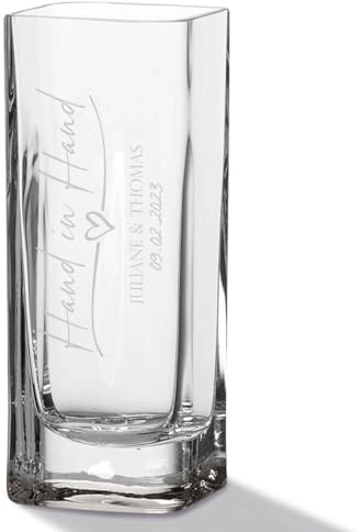 GRAVURZEILE Blumenvase mit Gravur - Hand in Hand - Personalisiert mit Namen und Datum - Moderne Vase aus Glas für Blumen - Geschenke für Frauen - Deko Geschenkidee zum Geburtstag - 20x8cm