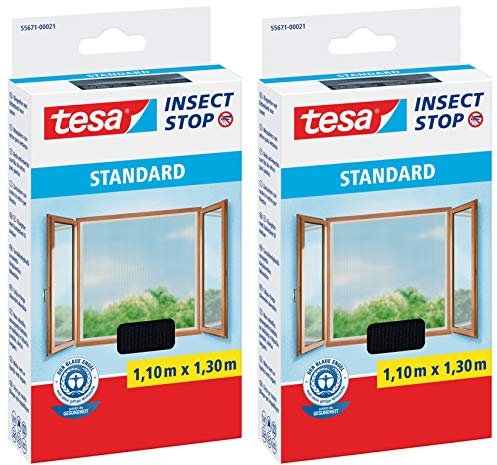 tesa Insect Stop STANDARD Fliegengitter für Fenster - Insektenschutz zuschneidbar - Mückenschutz ohne Bohren - Fliegen Netz anthrazit, 110 cm x 130 cm (2 Stück + 10 Insekten-Spiralen)