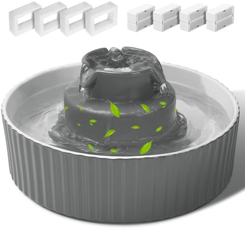 Fontana d'acqua in ceramica per gatti, 2,1 l, dispenser per animali domestici in porcellana con 4 set di filtri di ricambio e spugna, ciotola automatica per cani con pompa ultra silenziosa, forniture
