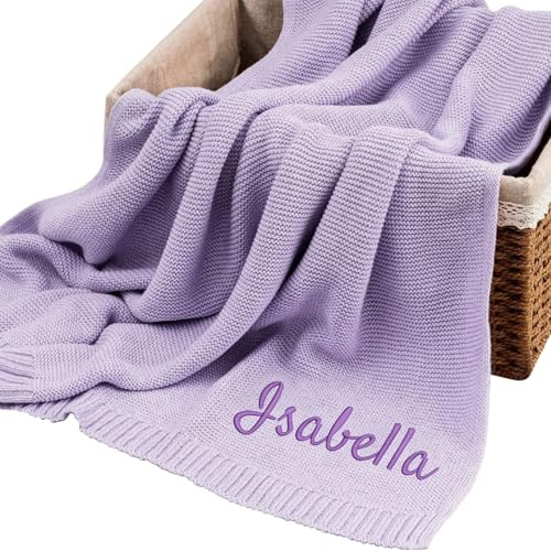 FENGHUO Personalisierte Babydecke, bestickte Strickdecke, personalisierte Namensdecke für Jungen & Mädchen (Babyparty-Geschenk) – Lila