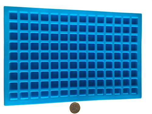 Royal Houseware - Stampo da forno in silicone per cubetti di ghiaccio, cioccolatini, caramelle, praline, zuccherini, biscotti, 126 quadratini