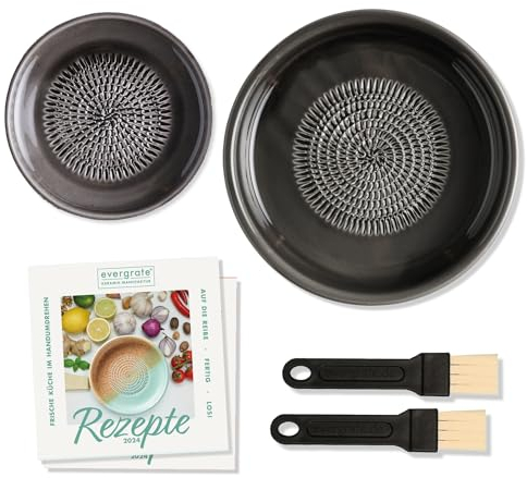 evergrate Geniales Duo: Tellerreibe + Dipschale Motiv Anthrazit mit 2 Küchenpinsel und 2 Rezepthefte
