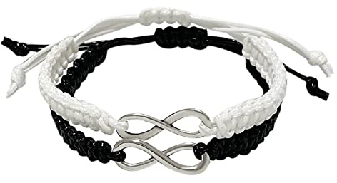 QIRUIRED Lot de 2 bracelets tressés à la main en corde tressée à la main réglable pour homme, femme, amitié, famille, couple (blanc + noir), taille unique, Polyester