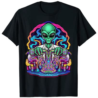 Alien Chemist Psychedelic Chemistry Alien Beaker Experiment T-Shirt