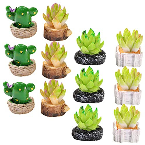 MAGICLULU 12pièces Mini Cactus Décorations Fausses Ornements De Paysage Micro Mousse Petites Figurines De Plantes pour Décoration De Table Pots Simulés pour Voiture Et Bureau