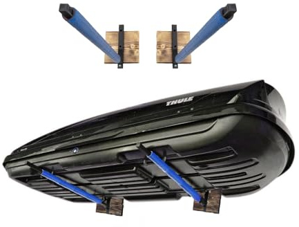 QLS Dachbox Wandhalterung WSB.O blau 82 cm zur Aufbewahrung von Dachkoffer Gartengeräte Skibox Sportgeräte Surfbrett iSUP mit Stahl Holzbrett