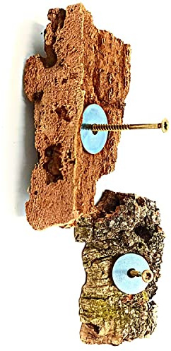 Vogelgaleria® 2 leckere Korkstücke für unseren Vogelbaum HiFly - Perfekter Knabberspaß und Schnabelpflege für den Wellensittich - einfach zu montieren