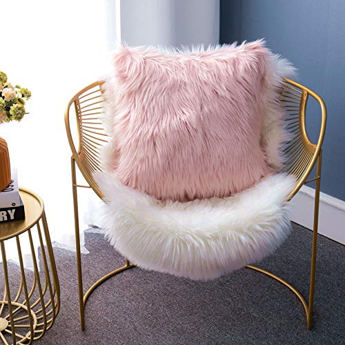 LIGICKY Kunstfell Kissenbezug Einfarbig Plüsch Weich Künstlich Pelz Throw Kopfkissenbezug Kissenhülle Dekorative Quadrat Kissen Dekokissen für Sofa Schlafzimmer Auto, 45 x 45 cm Rosa