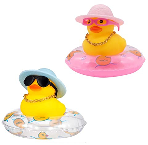 Decoraciones del Tablero del Coche del Pato,2 PCS Decoración de Pato para Coche Goma para Nadar Pato con Gafas de Sol Collar Dorado Sombrero de Paja Pato amarillo para Oficina Dormitorio Adornos