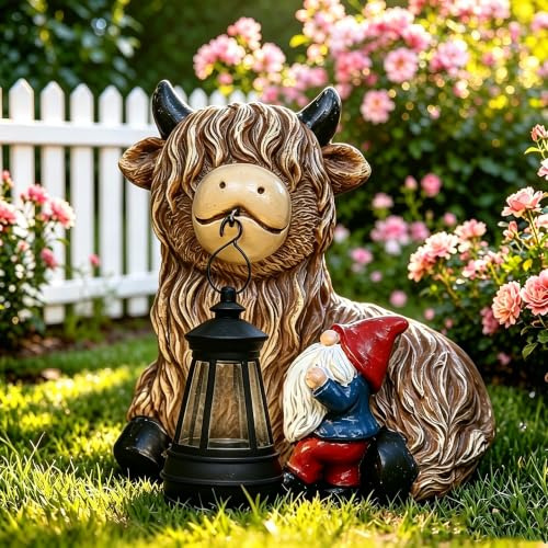 Solar Hochlandkuh Figur aus Kunstharz, wetterfeste Außendeko für Garten | Niedliche Schottisches Hochlandrind Skulptur mit Solarbeleuchtung, stabil wetterfest, dekoratives schönes Geschenk für Frauen