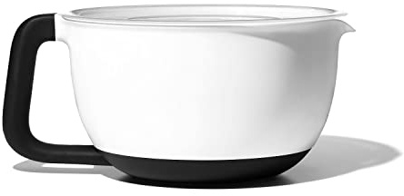 OXO Good Grips - Arco para mezclar masa de plástico sin BPA, 4 cuartos con tapa, color blanco