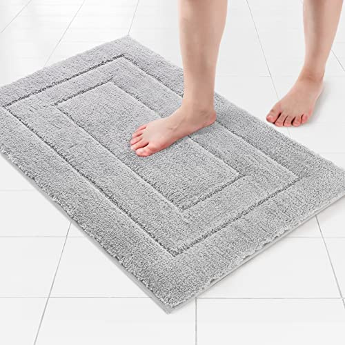 VSUSN Badematte Flauschig, Premium Badteppich, rutschfest Badvorleger, Saugfähig Badezimmerteppich, Bequem,Shaggy,Maschinenwaschbar(Grau,50x80cm)