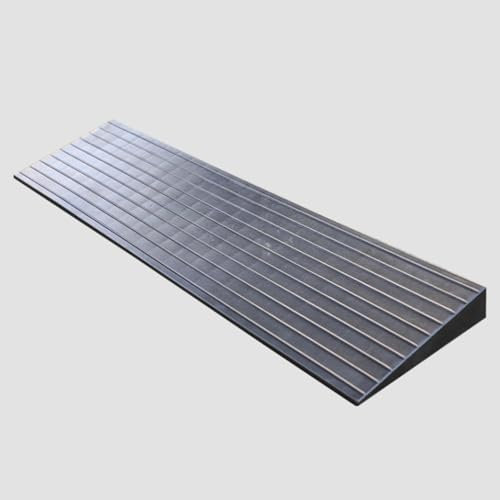 Tragbare Rollstuhl-Rampe, leicht, rutschfest, Gummi, Schwellenrampe für Einfahrt, Bordsteine, 3 cm, 4,1 cm, 5,1 cm, für Behinderte, zugänglich (80 x 20 x 4 cm)