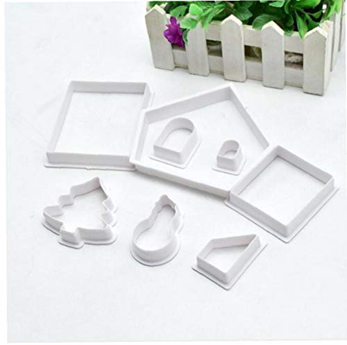 BYFRI 8pcs / Set en Plastique Emporte 3D Maison en Pain D'épice Moule Biscuit Moule Pâtisserie Gâteau Stamp Fondant Fraises