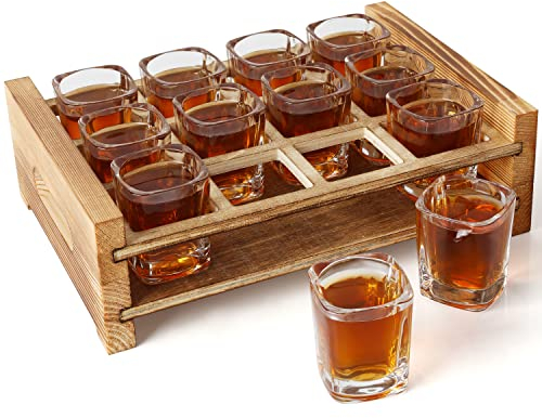 BELLE VOUS Set de 12 Vasos de Chupitos con Bandeja de Madera Quemada para Servirlos - 60 ml Juego Chupitos Vidrio Transparente con Base Resistente - Juego de Vasos Whisky, Licor, Vodka, Fiesta o Bar