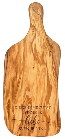 Großes Servierbrett personalisiert, aus Akazie/Olivenholz, Hochzeitsgeschenk, Paargeschenk mit Herz zur Hochzeit, die geheime Zutat ist Immer Liebe inklusive Namen und Datum (Olive Namen)