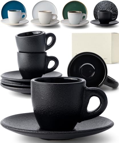 KIVY Espresso Tassen Set [4x 75ml] - Espressotassen mit Untertassen - Handgefertigte Espresso Tassen dickwandig - Italienische Espressotassen Steingut Dickwandig - Schwarz