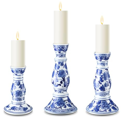 Soaoo Set of 3 Blue and White Porcelain Ceramic Pillar Candle Holder Chinoiserie Pillar Candle Holders Candlestick Decoration for Wedding Party Fireplace Table Home Centerpiece