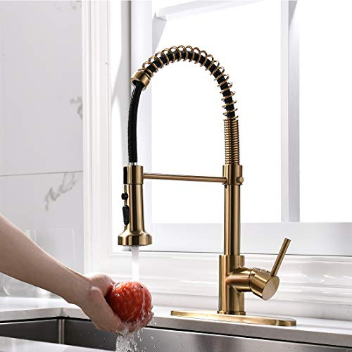 TIMACO Gebürstetes Gold Küchenarmatur mit 360° Drehbar , mit Pull-Down-Sprühgerät Armatur Mischbatterie, handelsüblicher Einhand-Küchenarmatur aus gebürstetem Gold Wasserhahn Küche