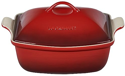 Le Creuset Heritage Stoneware - Horno profundo con tapa, 4.5 cuartos de galón, Cereza