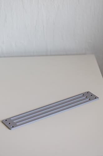 Panel frontal 1U (1U) para rack de 10 pulgadas – Panel frontal con o sin texto deseado – Impresión 3D para armario de red y rack de servidores Home Lab (Silver, 1U - 3 ventilaciones)