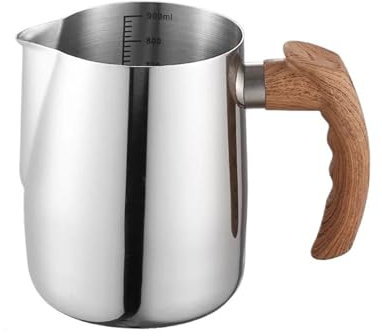 Lechera Acero Inoxidable Jarra de Espuma de Leche de 600/900ML con Escala precisa, Mango de Madera, Boquilla sin Goteo, Taza de café de Acero Inoxidable, Utensilios de café para Espumar(900ML,Sliver)