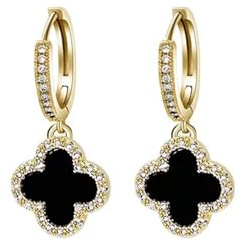 Crymystal Boucles d'oreilles bohème avec trèfle à quatre feuilles noir - Boucles d'oreilles pendantes avec trèfle en cristal CZ - Boucles d'oreilles créoles Huggie - Bijoux pour femmes et filles