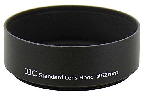 62mm Screw-on Camera Metal Standard Lens Hood Sun Shade Protector for Nikon Nikkor 70-300mm f/4-5.6G Lens on D7500 D5600 D5500 D500 DSLR Camera