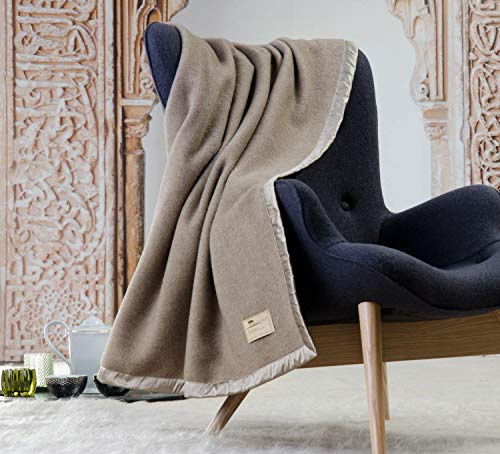 Wohnen & Accessoires Kaschmirdecke Mongolia grau-braun Seidenband 150x200cm