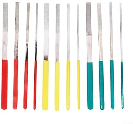 Ensemble de 12 pièces plates et obliques avec poignées ergonomiques et matériau en acier 45 traité pour une résistance à l'usure offrant une prise en main confortable et une longue durée de vie