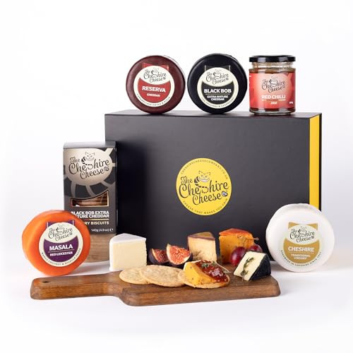Cheese Lover's Cheese & Chutney Gift Hamper | Includes 4 x Luxury Waxed Truckles, Chutney & Artisan Biscuits | The Cheshire Cheese Company