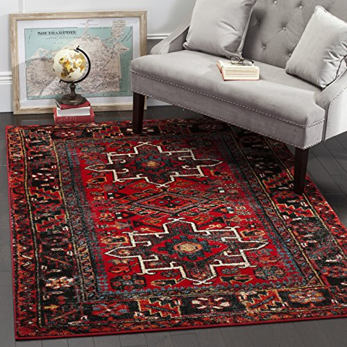 SAFAVIEH Vintage Hamadan Collection Area Rug - 5'3 x 7'6, Red & Multi, Traditional Persian Design, Non-Shedding & Easy to Clean, Ideal for Living Room, Bedroom, Dining Space (VTH211A)