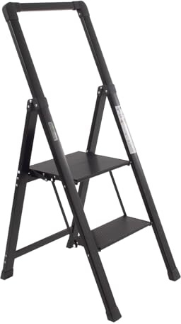TRUTZHOLM Alu Trittleiter schwarz 2 Stufen mit Handgriff | Klappbar, Bis 150 kg Traglast, Anti-Rutsch Trittflächen, TÜV/GS, 3,65 kg leicht