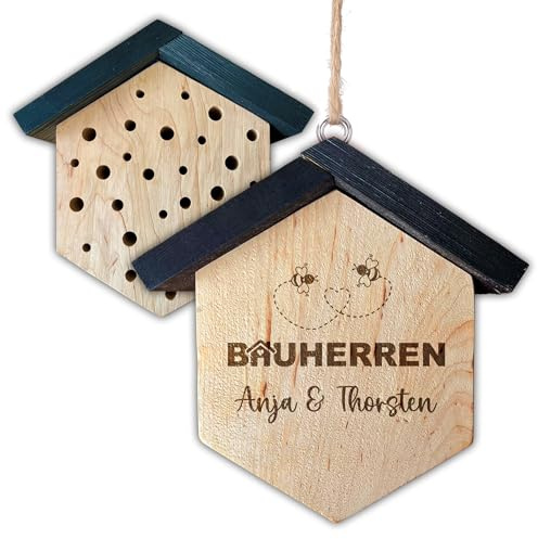 Insektenhotel für Bauherren mit Namen personalisiert | Geschenk zum Richtfest | Bienenhotel aus Holz | Einzug Hausbau Mitbringsel | Nachbarn