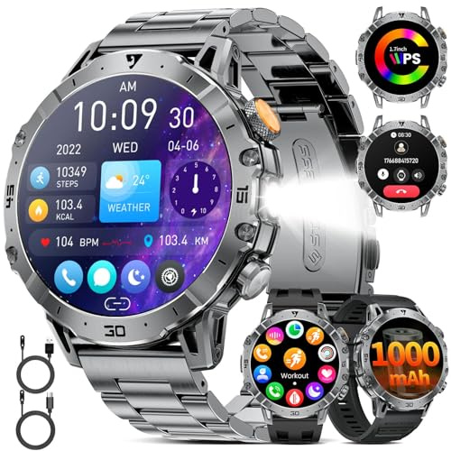 Montre Connectée Homme Militaire,1000mAh Longue Autonomie Batterie/1.7‘’ Grand Écran avec Appels/Lampe de Poche/IP68 Étanche Fréquence Cardiaque/Pédomètre,3 Bracelet Smartwatch pour Android iOS