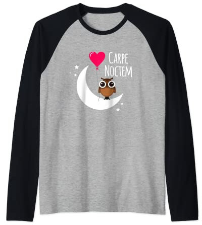 Frase latina Carpe Noctem Moon Stars Owl Carpe Noctem Camiseta Manga Raglan
